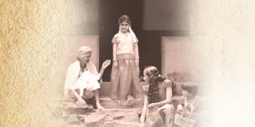 ഓണമിങ്ങനെ കാലാതീതമായ്…