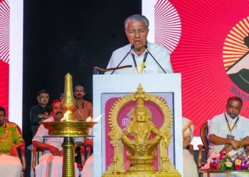 കപട വിശ്വാസത്തിന്റെ മലകയറ്റം