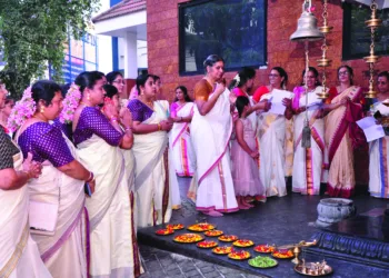 ധനുമാസത്തിലെ കുളിര്‍മഞ്ഞുപോലെ തിരുവാതിര