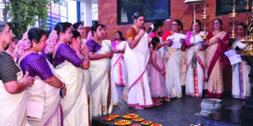 ധനുമാസത്തിലെ കുളിര്‍മഞ്ഞുപോലെ തിരുവാതിര