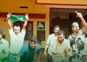 കളി ലീഗിന്റെ മതവികാരത്തോട് വേണ്ട!