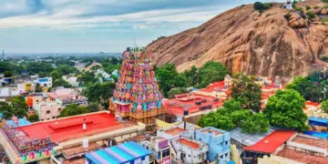 ഇന്ന് തിരുപ്രംകുണ്ഡ്രം നാളെ ലക്ഷ്യം ശബരിമലയോ?