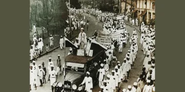 ഹെഡ്‌ഗേവാര്‍ നിയമലംഘന പ്രക്ഷോഭത്തിന്റെ മുന്നണിപ്പോരാളി (കാവിയും ചുവപ്പും- നൂറ്റാണ്ടിന്‍റെ കഥ 15)