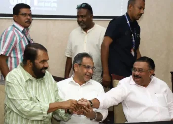 തീവ്രവാദവുമായി തീന്‍മേശ പങ്കിടുമ്പോള്‍