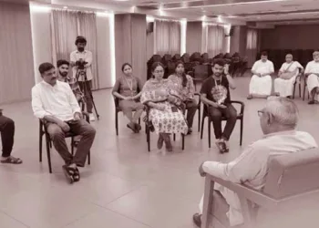 ക്ഷേത്രസ്വത്ത് ഹിന്ദുവിന്റെ ക്ഷേമത്തിന്
