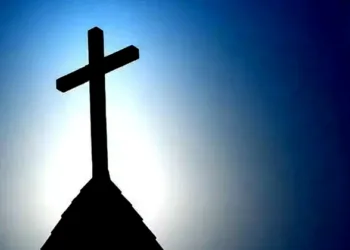 സഭകള്‍ വിരട്ടുന്നത് ആരെ?