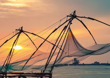 കാവ്യവെയില്‍ തൂവുന്ന ഗാനങ്ങള്‍