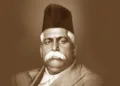 സ്വന്തമെന്ന ബോധം അകലത്തെയകറ്റും