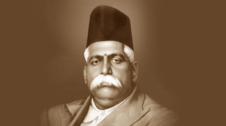 സ്വന്തമെന്ന ബോധം അകലത്തെയകറ്റും