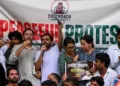 രാജ്യസ്‌നേഹികള്‍ എപ്പോഴും ഉണര്‍ന്നിരിക്കുക