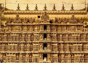 ക്ഷേത്രസ്വത്തുക്കൾ അന്യാധീനപ്പെടുമ്പോൾ