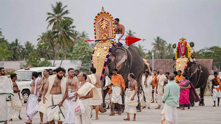 ക്ഷേത്രസംരക്ഷണത്തിന് ഭക്തജനമുന്നേറ്റം വേണം