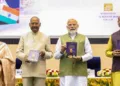 യുവാക്കള്‍ മഹാത്മാക്കളുടെ ആത്മകഥകള്‍ വായിക്കണം: പ്രധാനമന്ത്രി മോദി