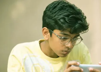 കേരളത്തിലെ ‘ഡിജിറ്റല്‍ ചതിക്കുഴികളും’ ആകുലതകളുടെ തലമുറയും