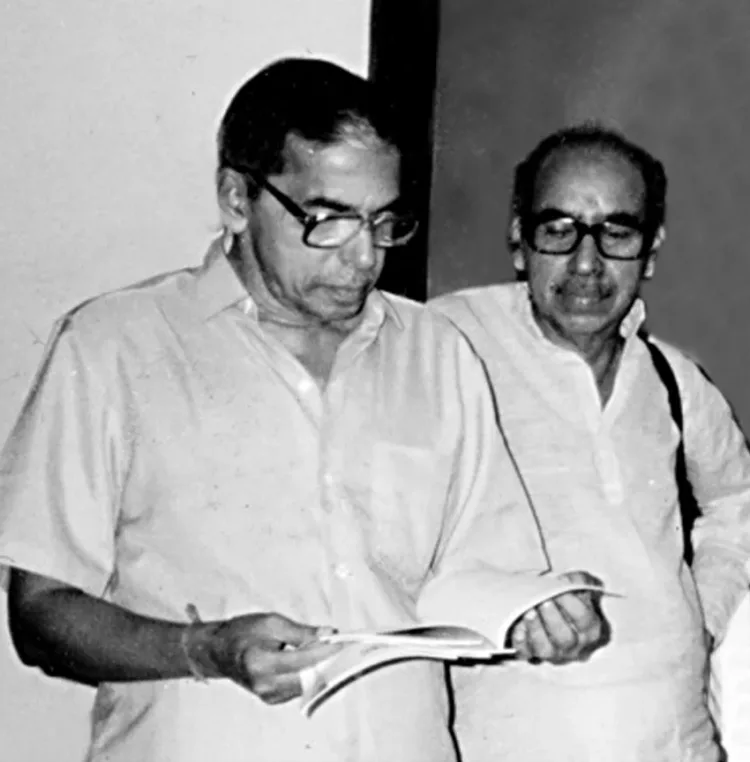 തപസ്യയുടെ സ്ഥാപകരായ എം.എ. കൃഷ്ണനും വി.എം. കൊറാത്തും