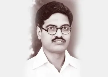 ദാദാറാവു പരമാര്‍ത്ഥ്: കഠിനകര്‍ത്തവ്യനിഷ്ഠന്‍